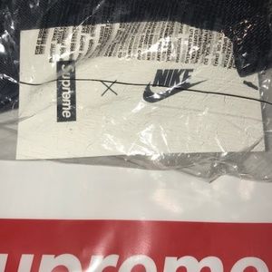 Nike Bags - NEW SS19 Supreme X Nike Shoulder Bag SILVER NEW Nike Bags - NEW SS19 Supreme X Nike Shoulder Bag SILVER NEW